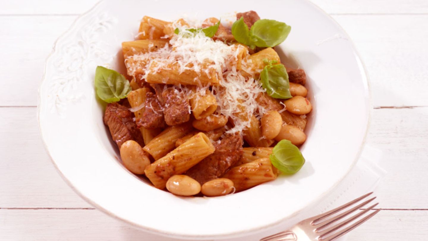Rindfleisch-Bohnen-Pasta Rezept