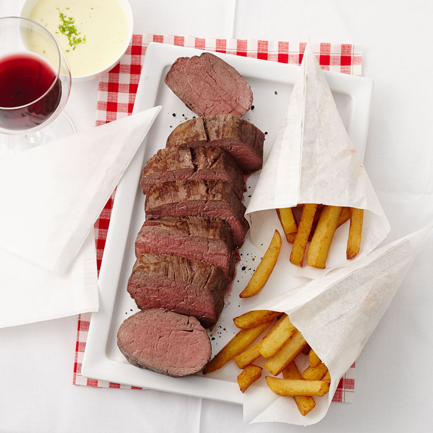 Rinderfilet mit Limettenmayonnaise