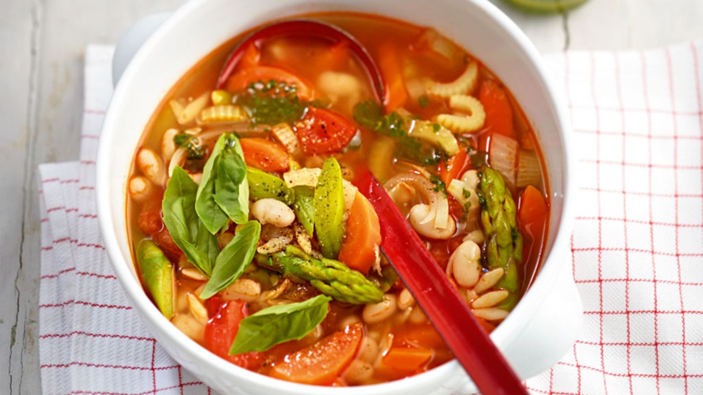 Frühlings-Minestrone Rezept