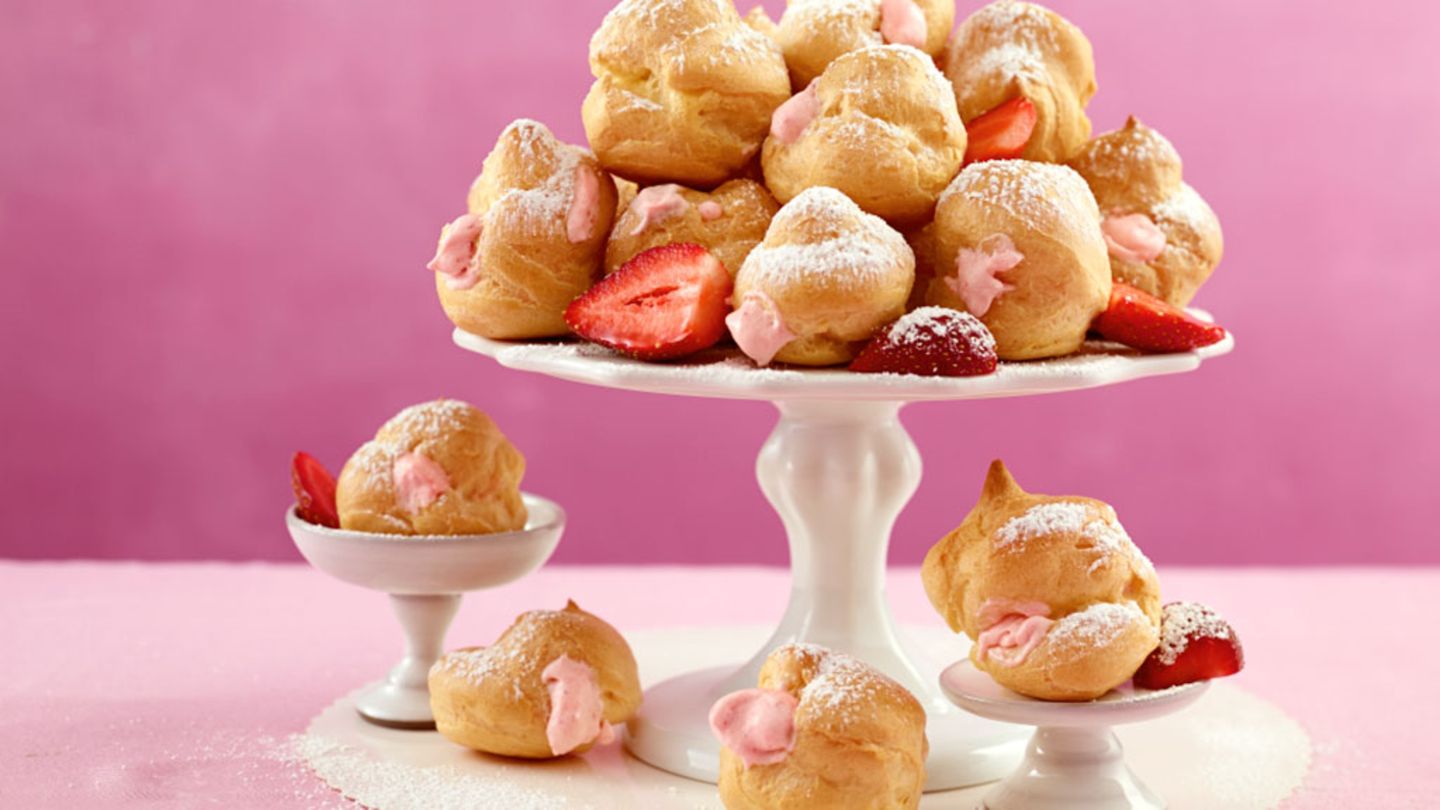 Profiteroles mit Erdbeersahne Rezept