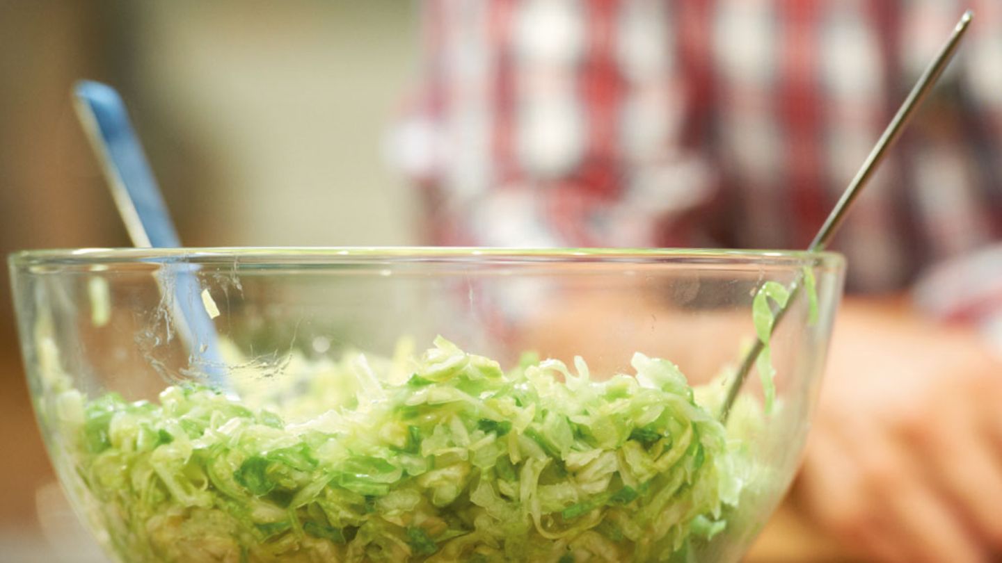 Krautsalat Rezept - [ESSEN UND TRINKEN]