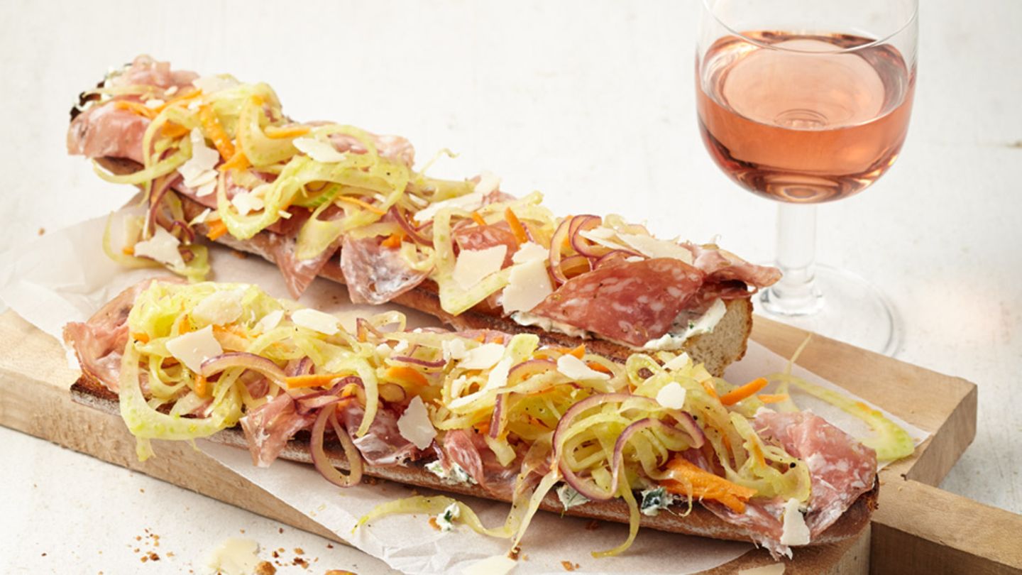 Salami-Baguettes mit mariniertem Fenchel Rezept