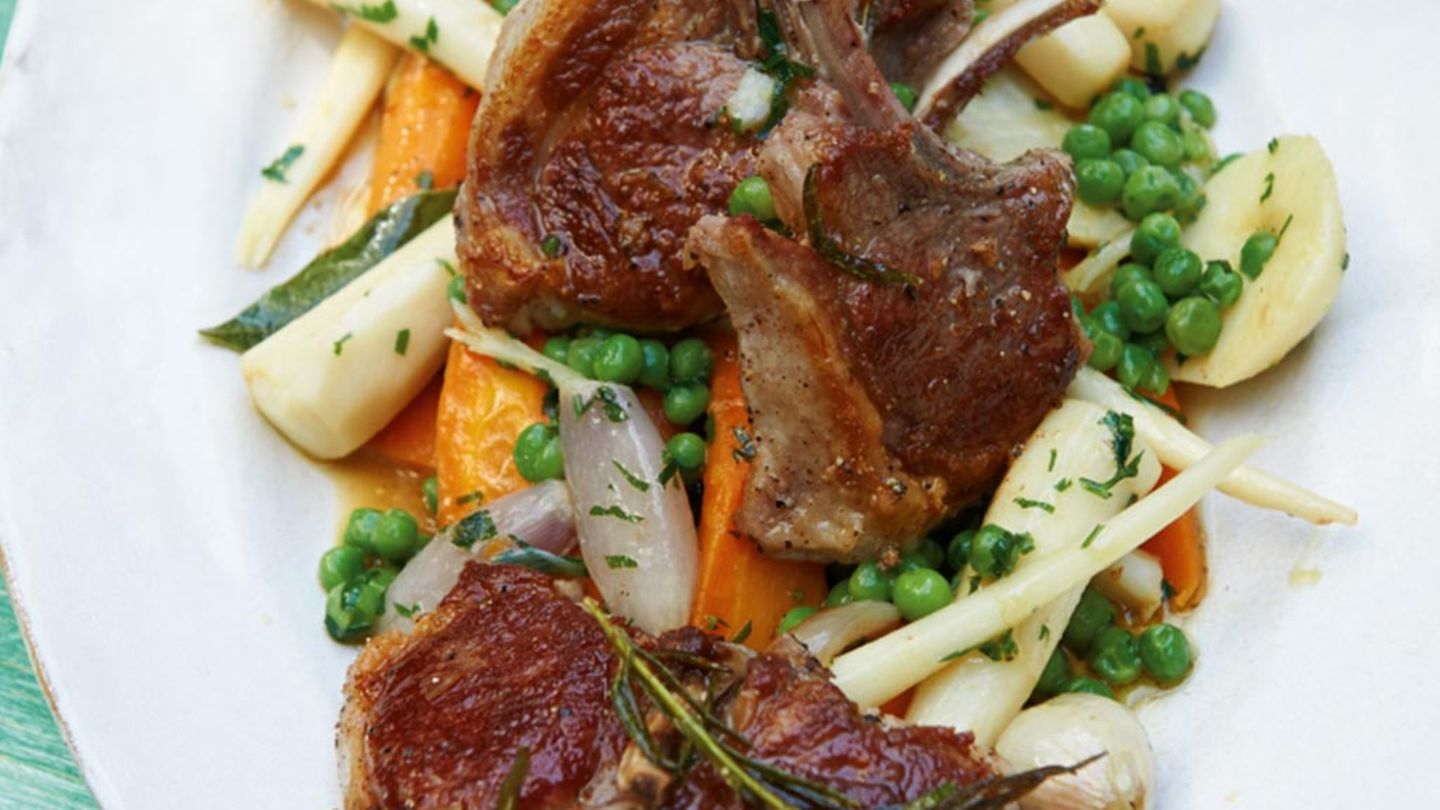 Wurzelschmortopf mit Lammkoteletts Rezept