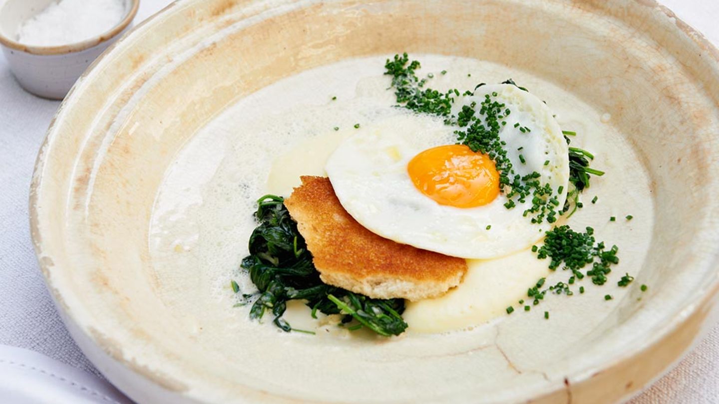 Kartoffelpüree mit Spinat und Senfsauce Rezept