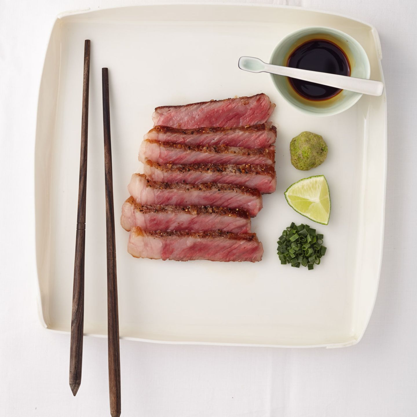 Kobe-Steak mit Soja-Zitrus-Sauce
