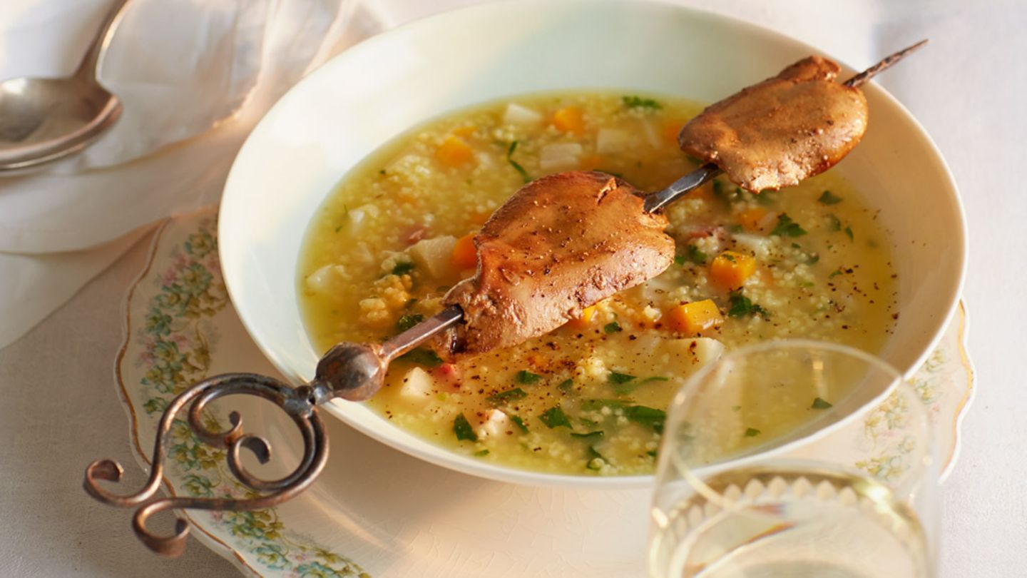 Hirsesuppe und gebratene Geflügelleber Rezept
