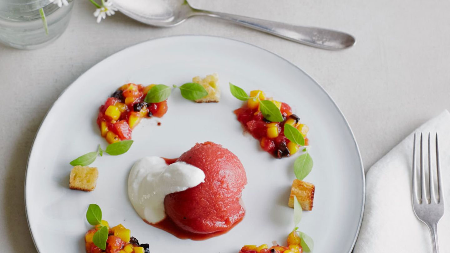 Tomaten-Sorbet mit Tomaten-Mango-Kompott Rezept