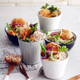 Garnelenbuletten mit Glasnudelsalat