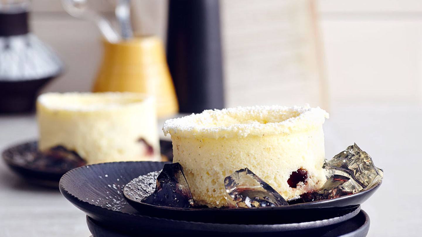 Amarena-Käseküchle mit Zitronengelee Rezept
