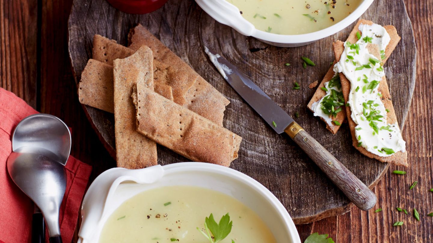 Kartoffel-Liebstöckel-Suppe Rezept