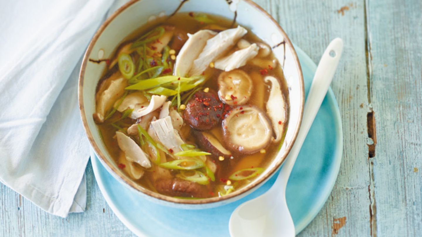 Asia-Hähnchen-Eintopf Rezept - [ESSEN UND TRINKEN]