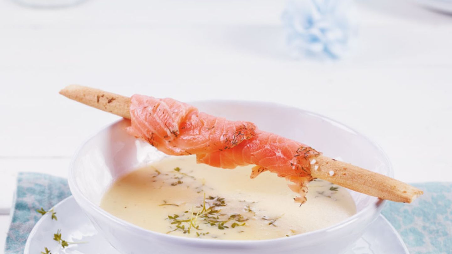Meerrettichsuppe mit Lachs-Grissini Rezept