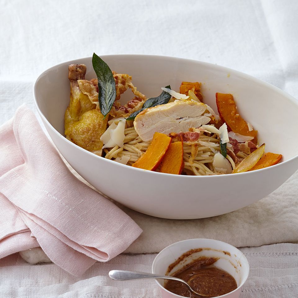 Spaghettini mit Kürbis und Perlhuhnbrust