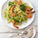 Penne mit Brokkoli und Garnelen