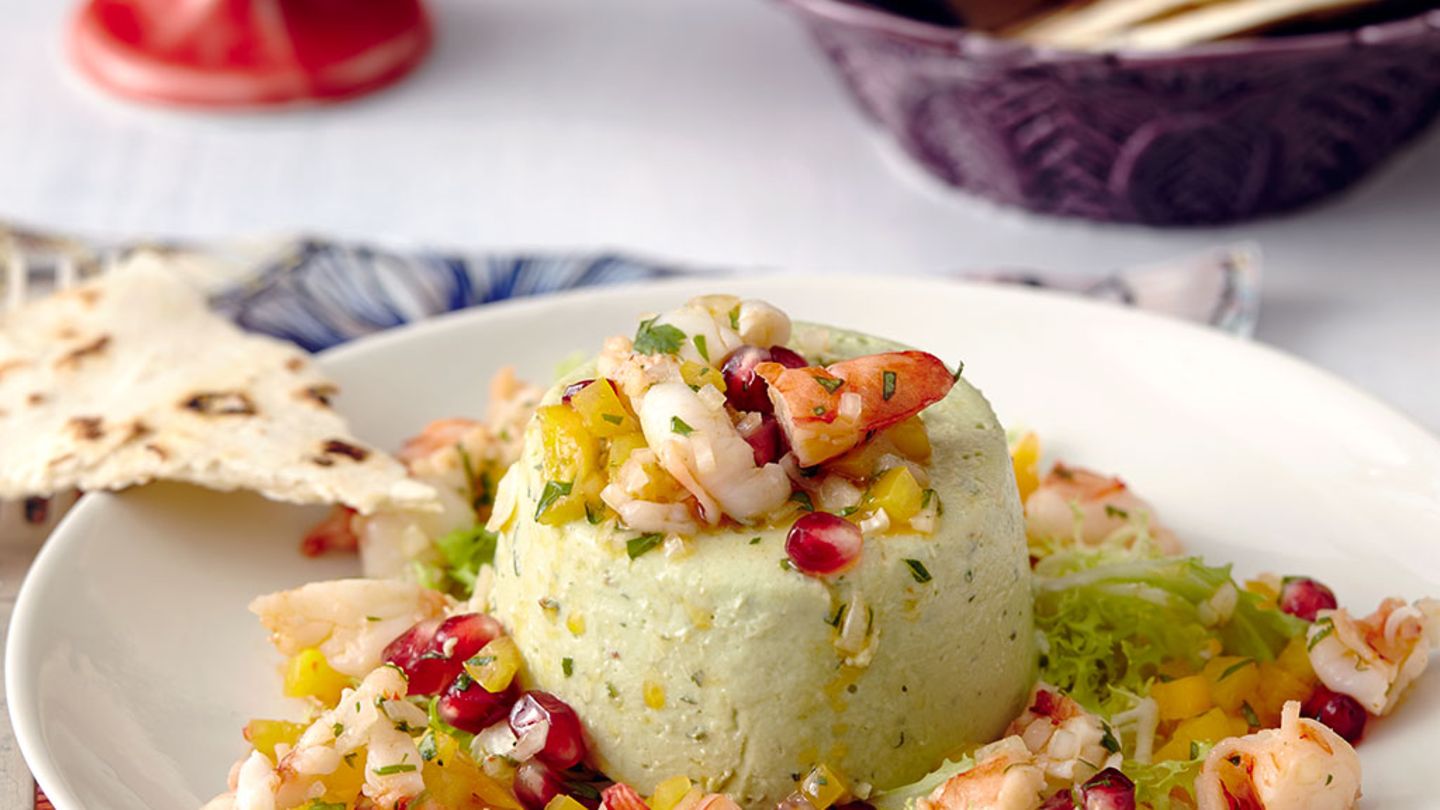 Avocadoterrine mit Garnelen-Salsa Rezept