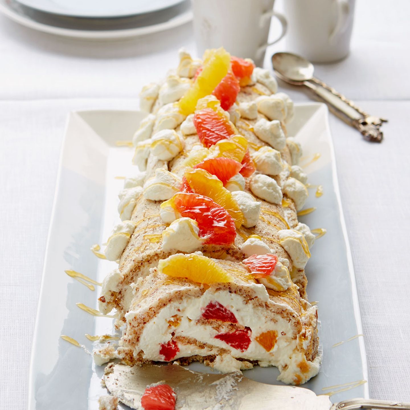 Grapefruit-Orangenmakronen-Rolle