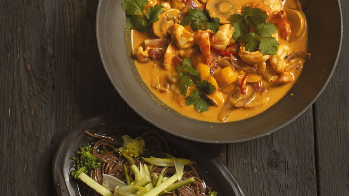 Garnelen-Curry und Nudeln Rezept