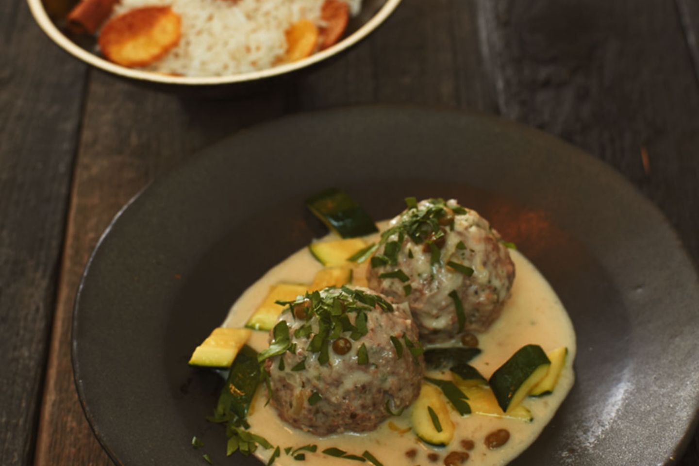 Klopse In Zitronensauce Und Kartoffelreis Rezept Essen Trinken 