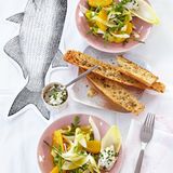 Chicoréesalat mit Frischkäse und Fenchelbaguette