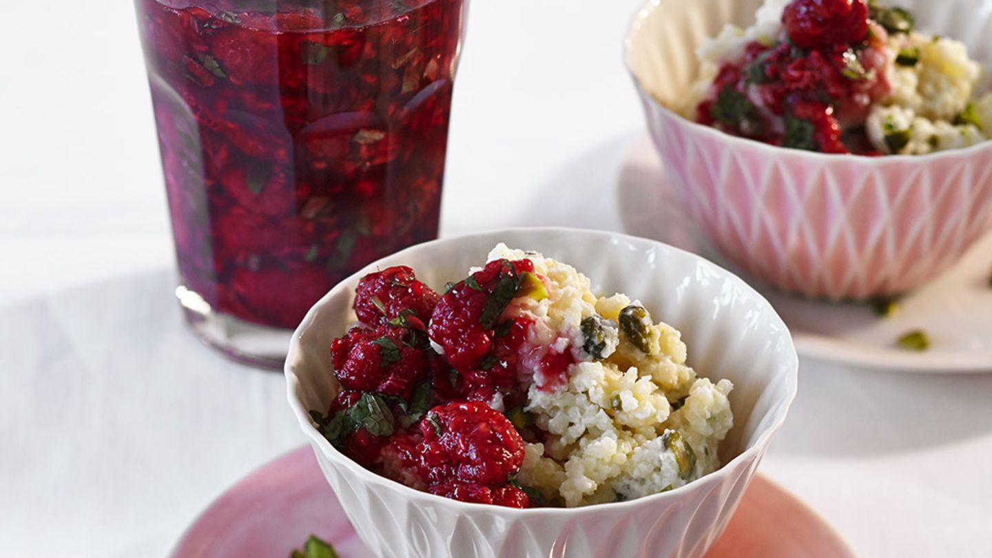 Pistazien-Couscous mit Minzhimbeeren Rezept