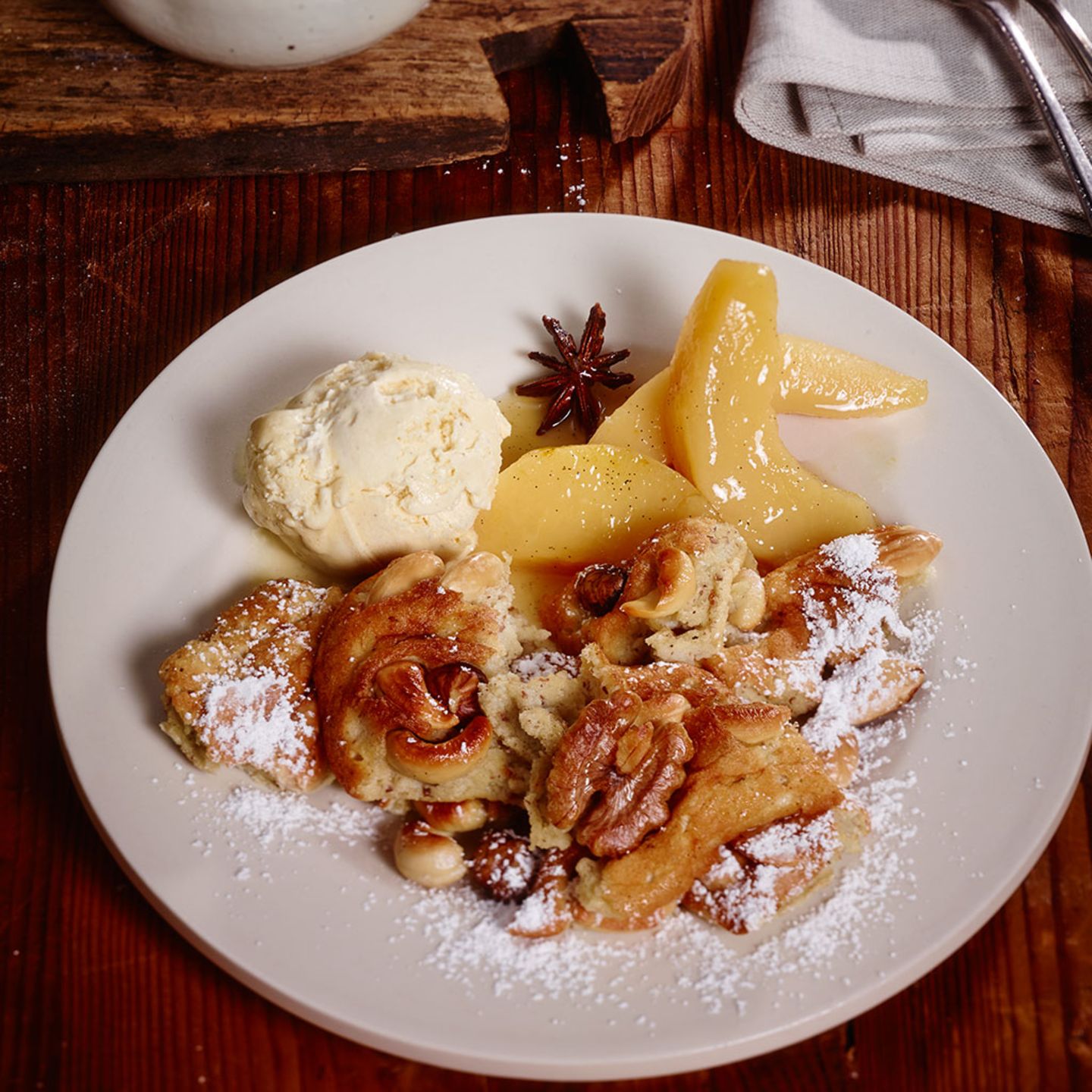 Nuss-Schmarren mit Quittenkompott Rezept - [ESSEN UND TRINKEN]
