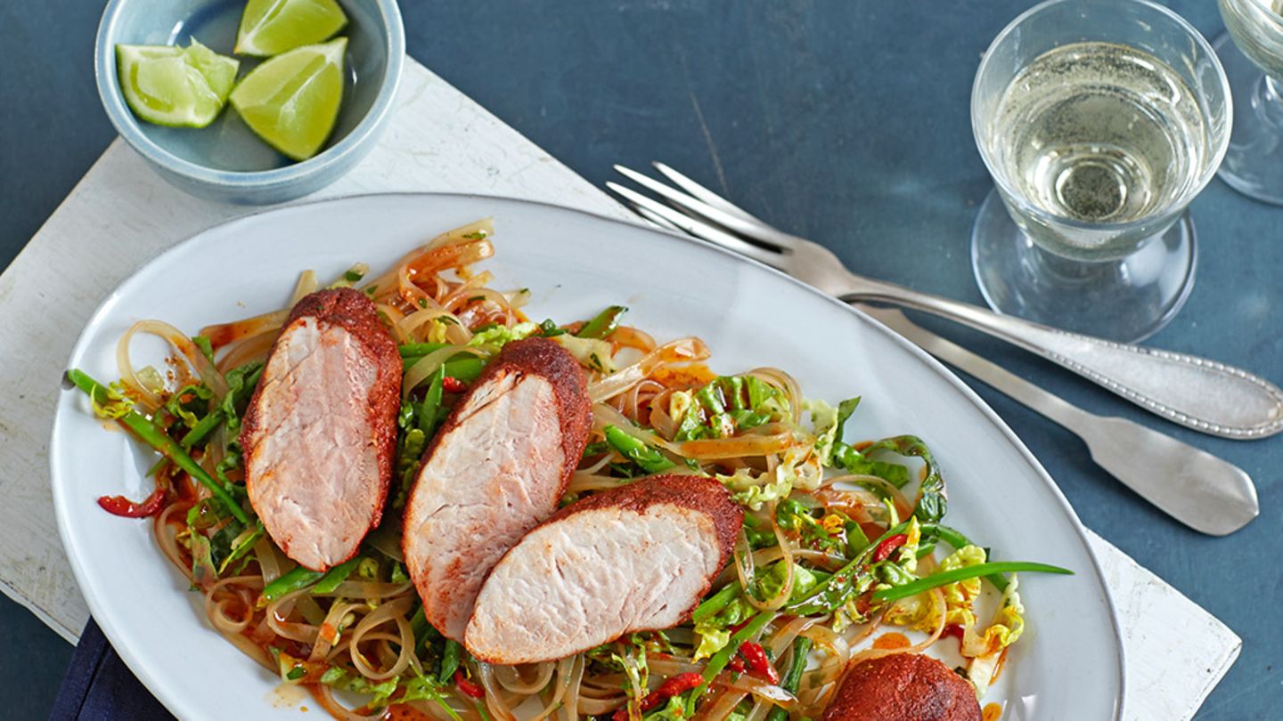 Tandoori–Schweinefilet auf Glasnudelsalat Rezept