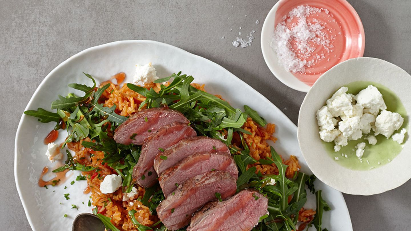 Tomaten-Reis-Salat mit Lammrückenfilet Rezept