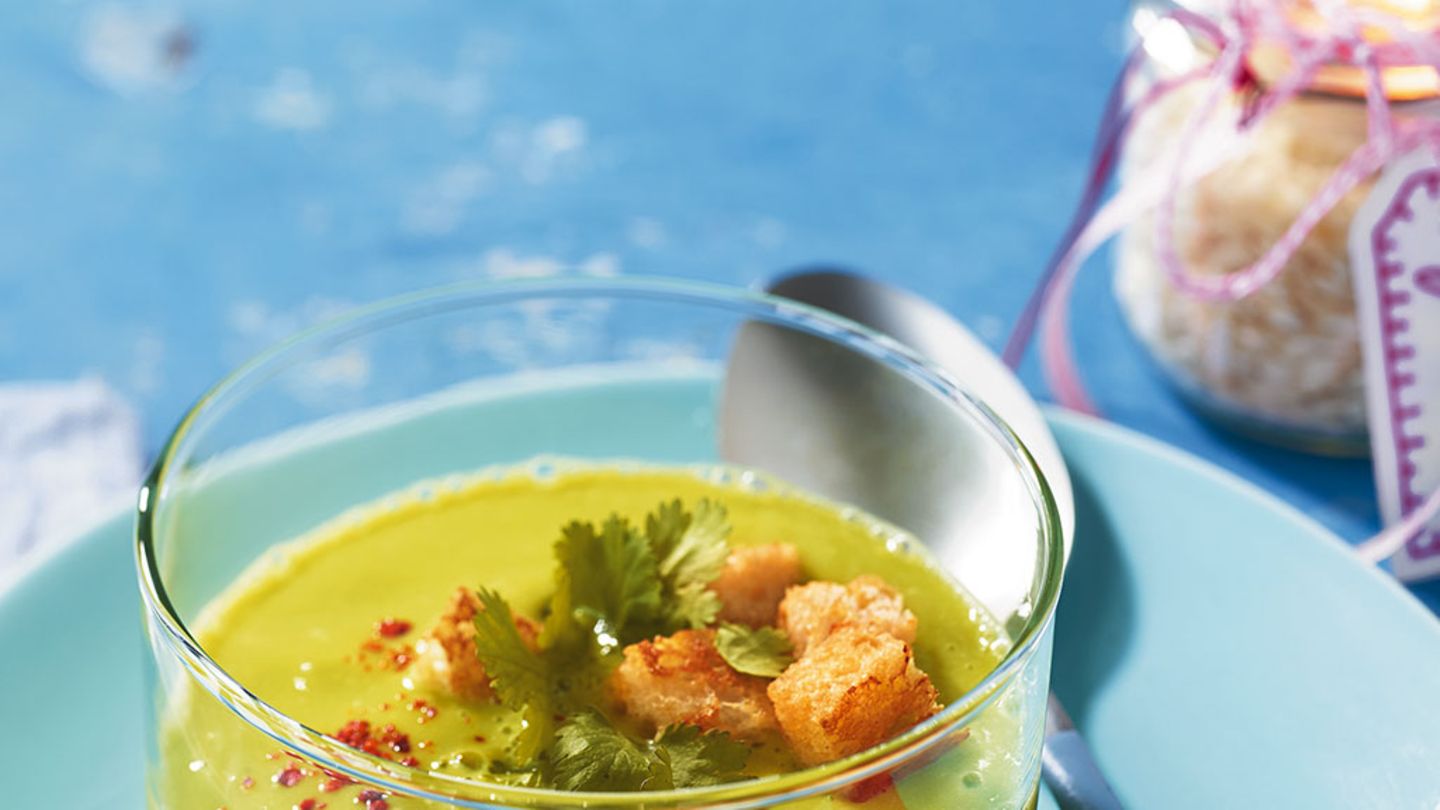 Kalte Erbsen-Avocado-Suppe Rezept