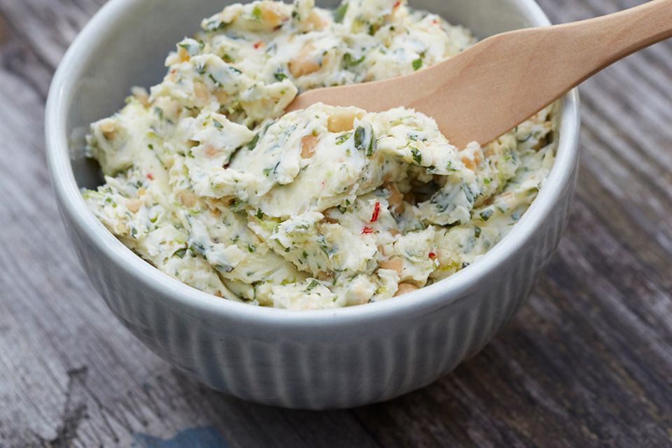 Klassischer Burger - saftig &amp; einfach - [ESSEN UND TRINKEN]