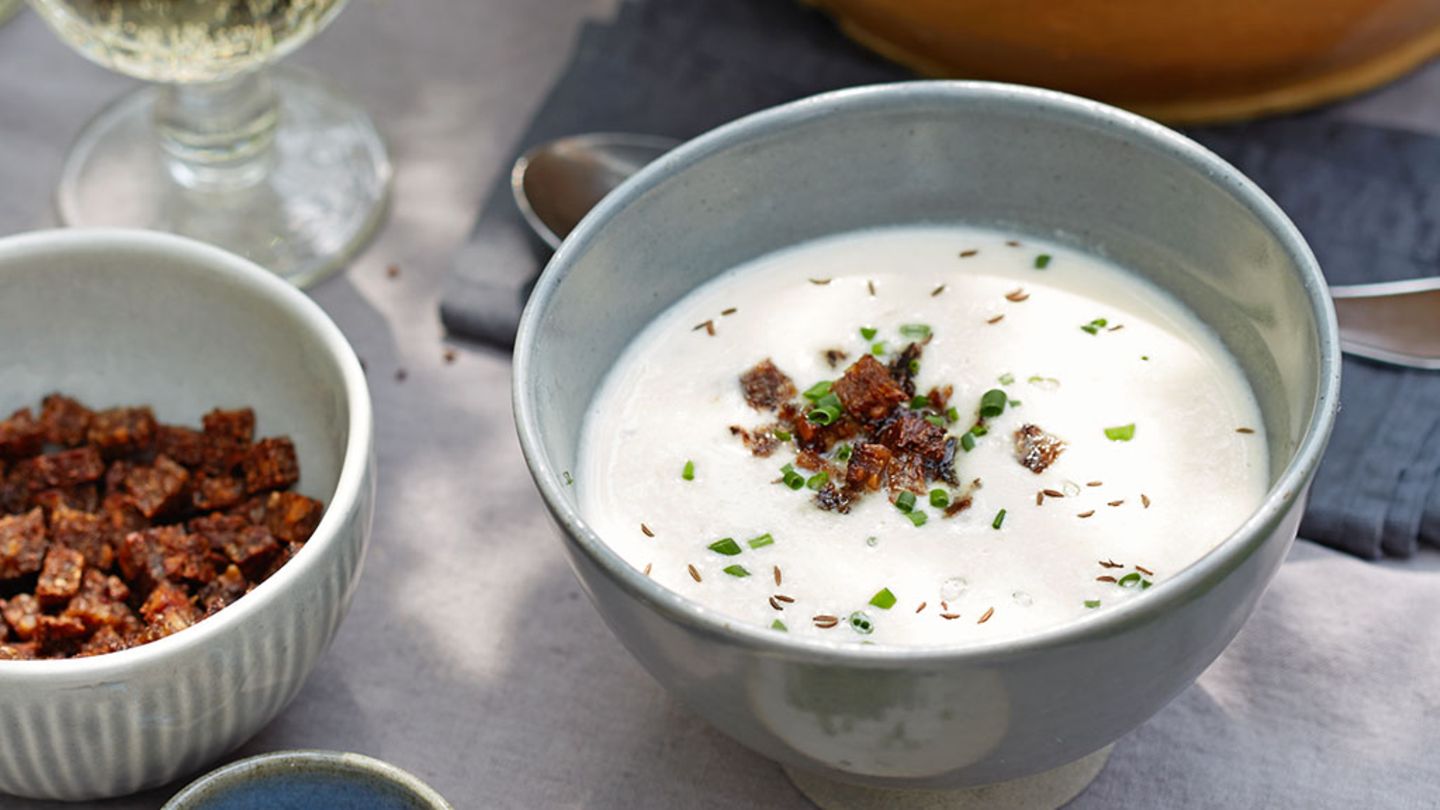 Sauerrahmsuppe Rezept