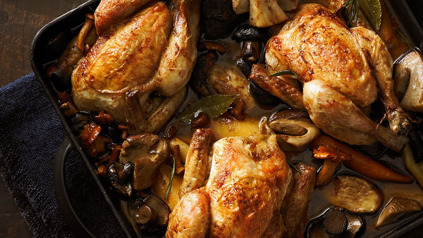 Stubenküken mit Pilzen Rezept - [ESSEN UND TRINKEN]