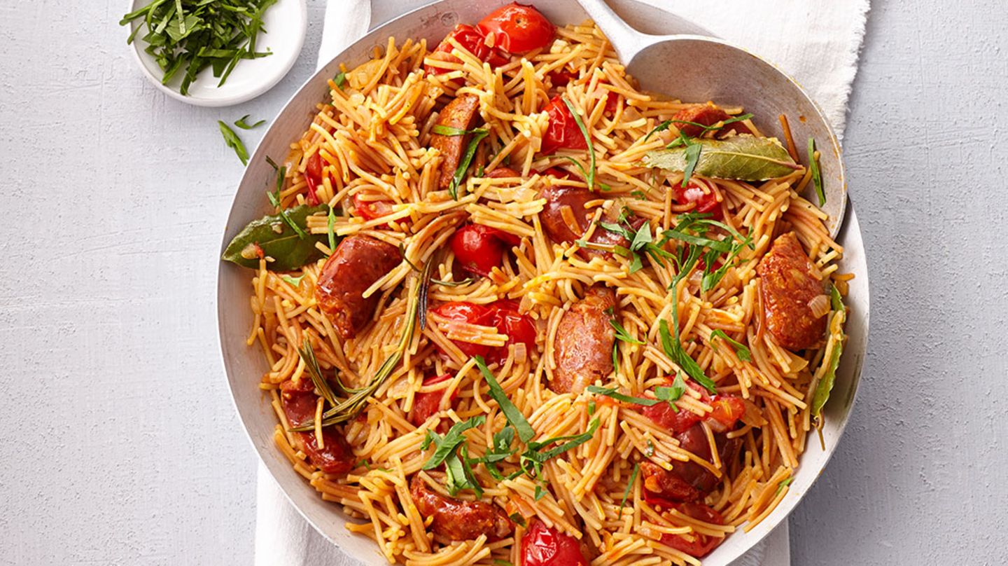 Fideuà mit Chorizo Rezept