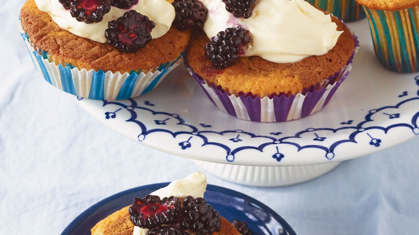 Marmor-Brombeer-Cupcakes Rezept