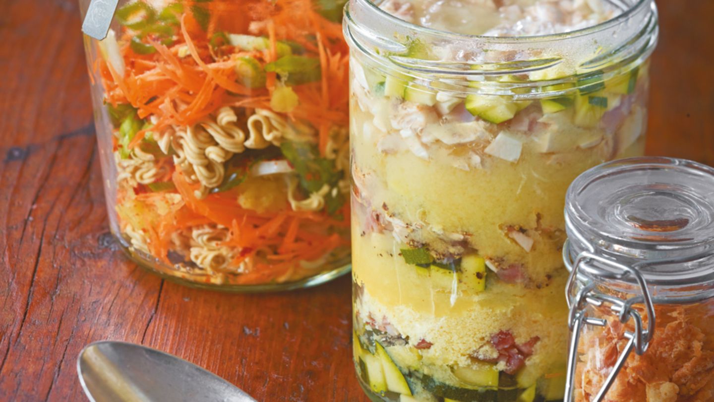 Asia-Nudelsuppe to go Rezept