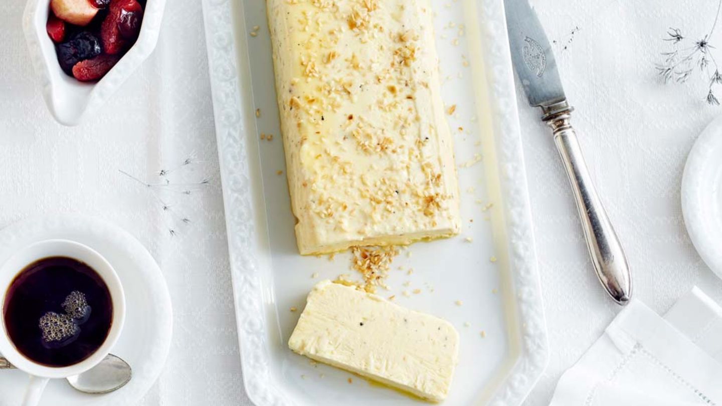 Kardamom-Parfait mit Vanille Rezept