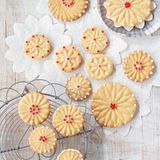 Marzipan-Rosmarin-Kekse