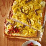 Kartoffel-Pizza mit Tomaten-Salsa