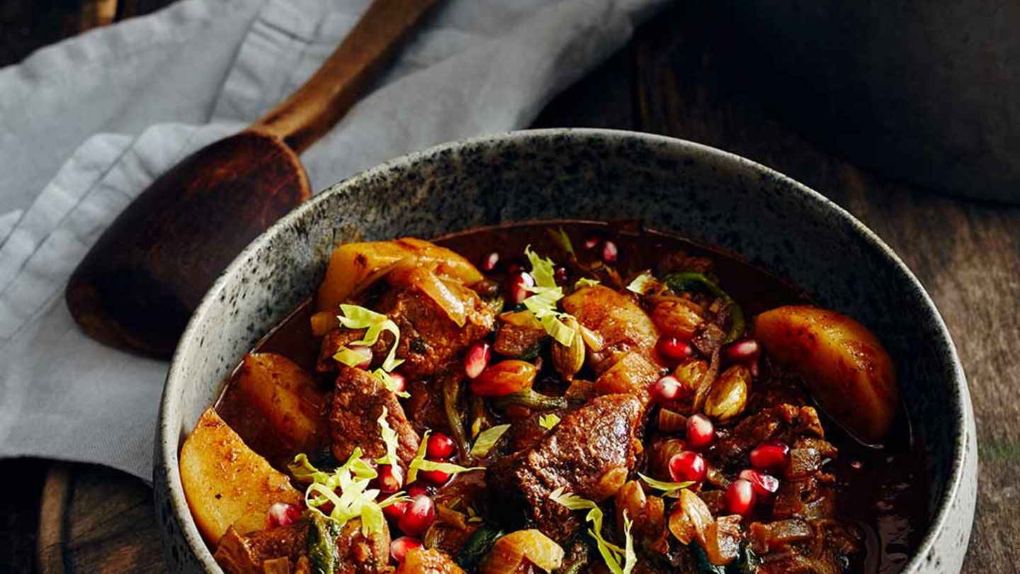 Rinder-Kartoffel-Eintopf mit Granatapfel Rezept