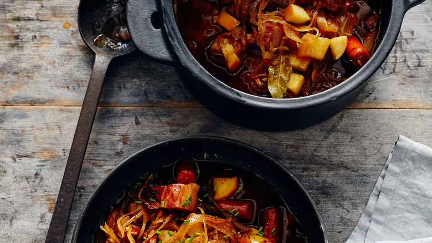 Sauerkrauteintopf mit Speck Rezept