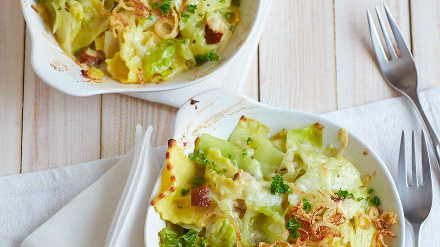 Krautfleckerl mit Räuchertofu Rezept