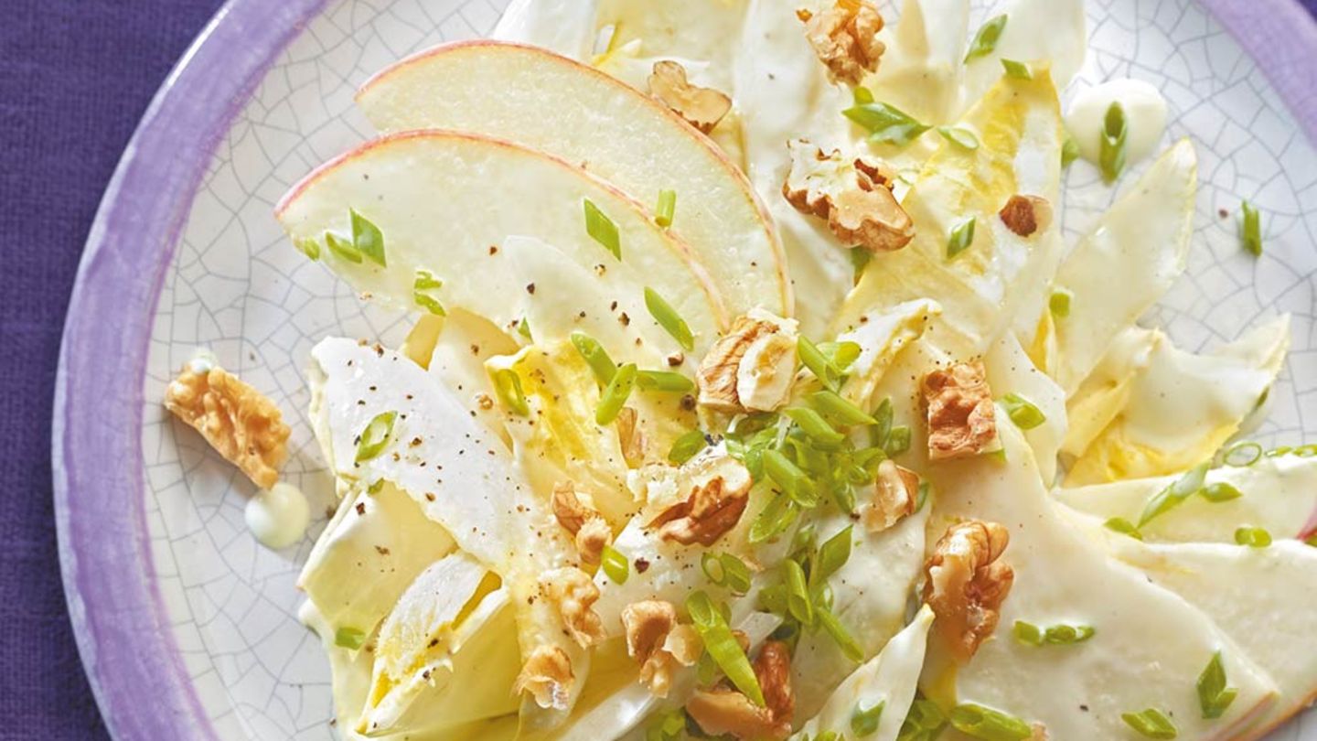Chicorée-Waldorf-Salat – knackig & frisch