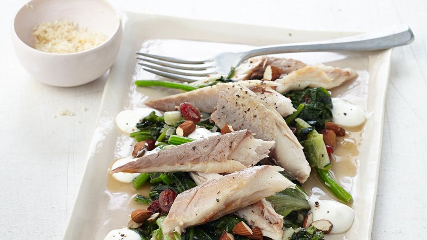 Räuchermakrele auf Salat Rezept