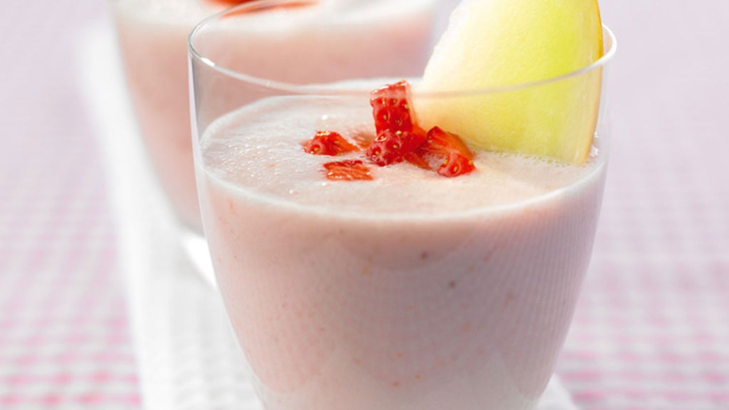 Eiskalter Erdbeer-Smoothie Rezept - [ESSEN UND TRINKEN]