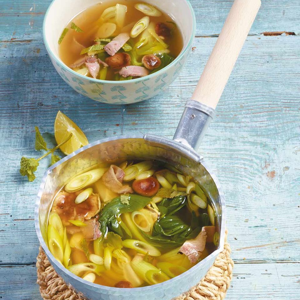 Vietnamesische Suppe