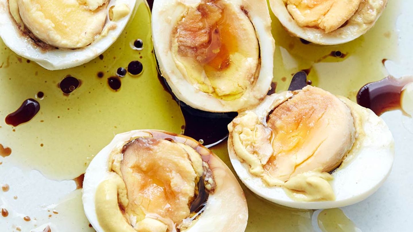 Soleier mit Senf und Balsamessig Rezept - [ESSEN UND TRINKEN]