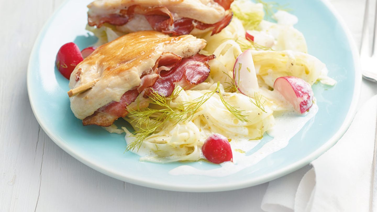 Hähnchenschnitzel auf Gemüse Rezept
