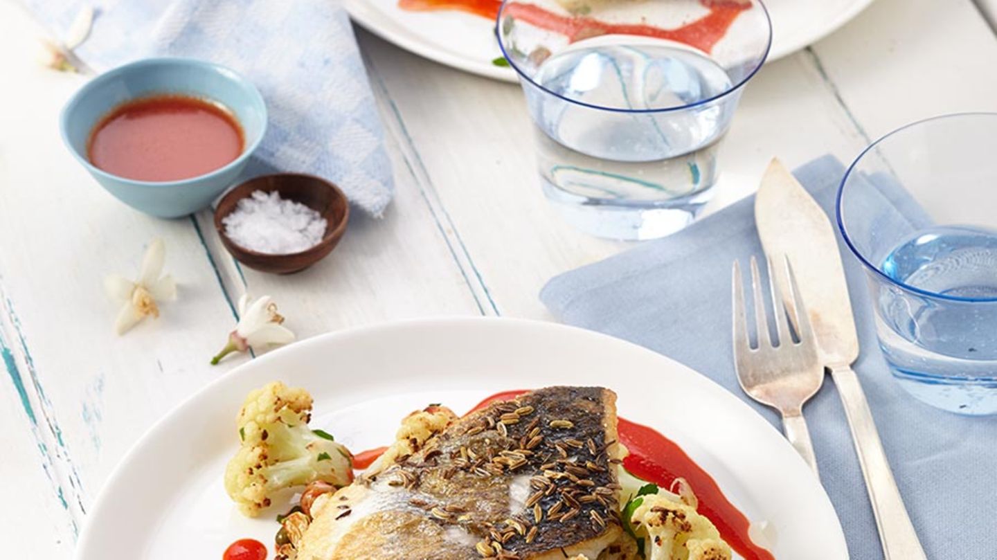 Wolfsbarsch (Lumina) auf Röstblumenkohl Rezept
