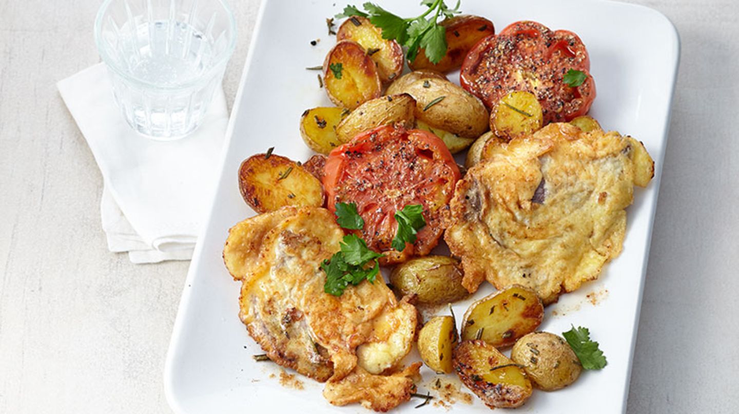 Parmesan-Hüftsteak mit Tomaten Rezept