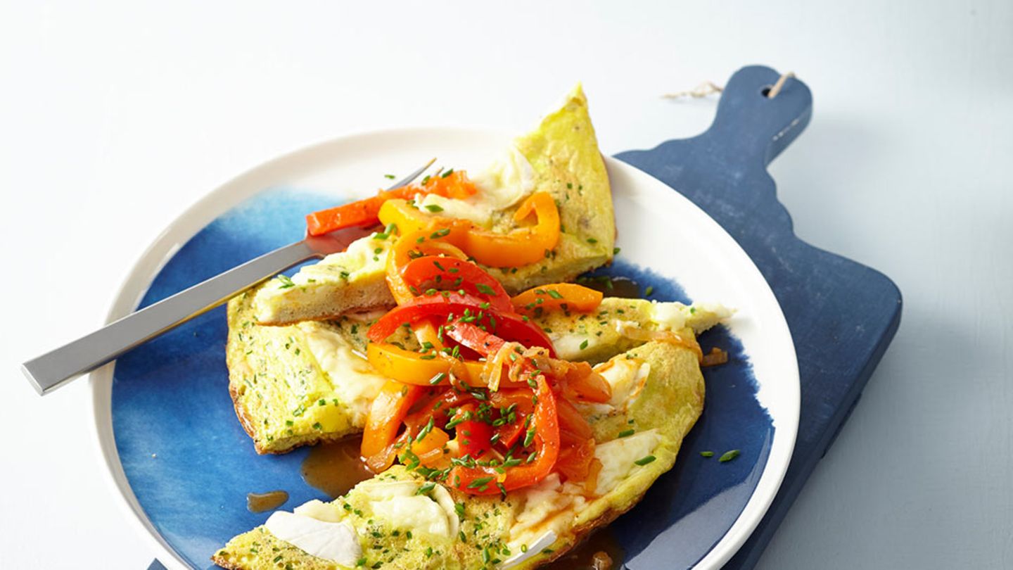 Käse-Omelette mit Paprikagemüse Rezept