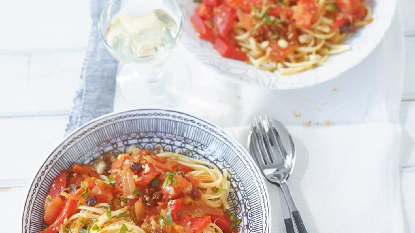 Tomaten-Paprika-Pasta Rezept